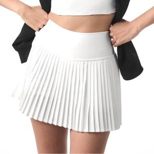 Alo Yoga Grand Slam Tennis Skirt (perfect condition - like new)